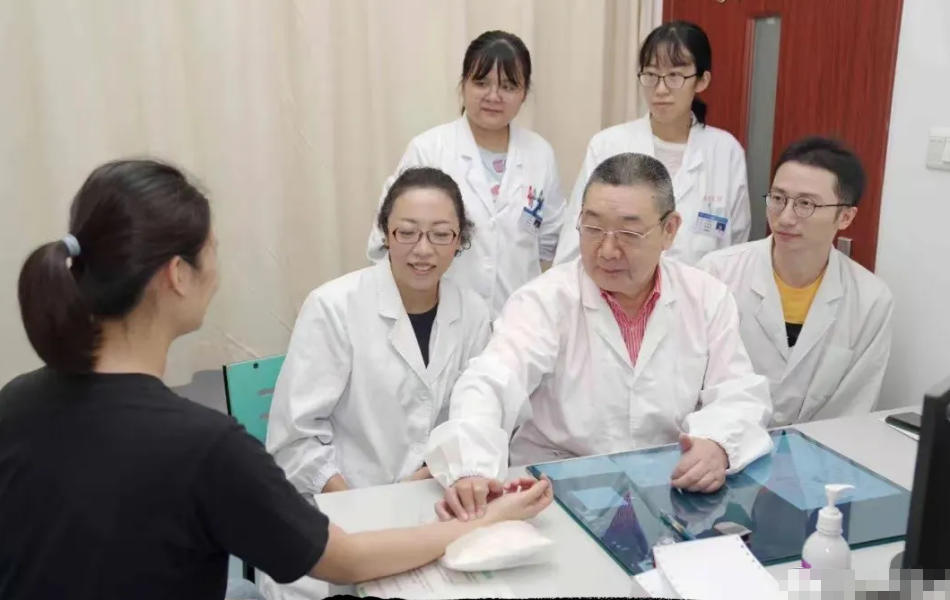 Dr.Yang Haojie |  the Future of Gut Health