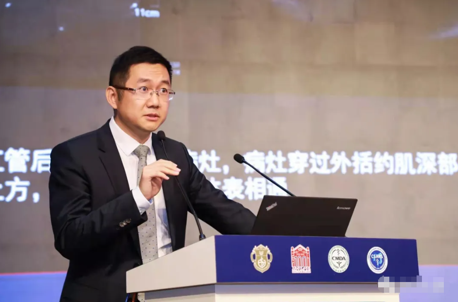 Dr. Wu Jiong | Treatment with Integrated Chinese and Western Medicine
