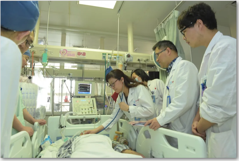 Dr. Fei Aihua | Emergency Medicine, and Striving to Win